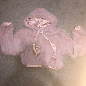 NWOT fluffy crop sweater